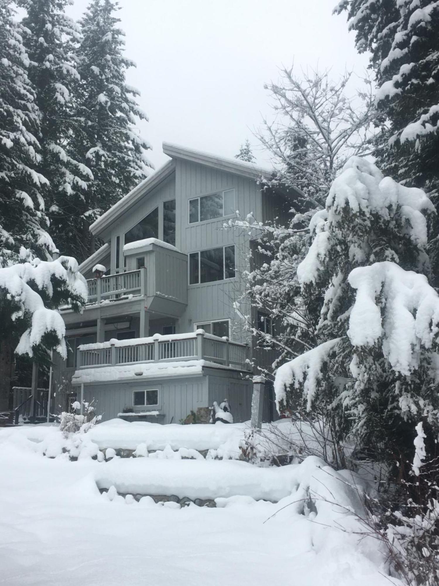 Belle Neige Suites: וויסטלר מראה חיצוני תמונה